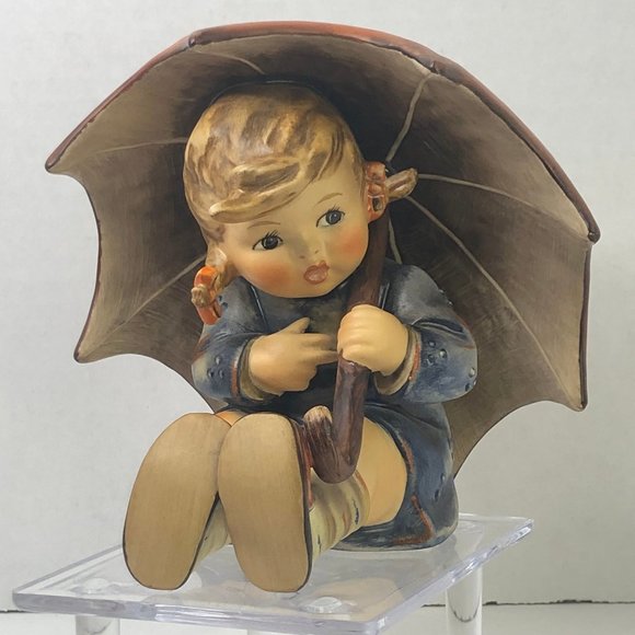 Hummel Boy and Girl with Umbrella 1957 - Picture 6 of 15